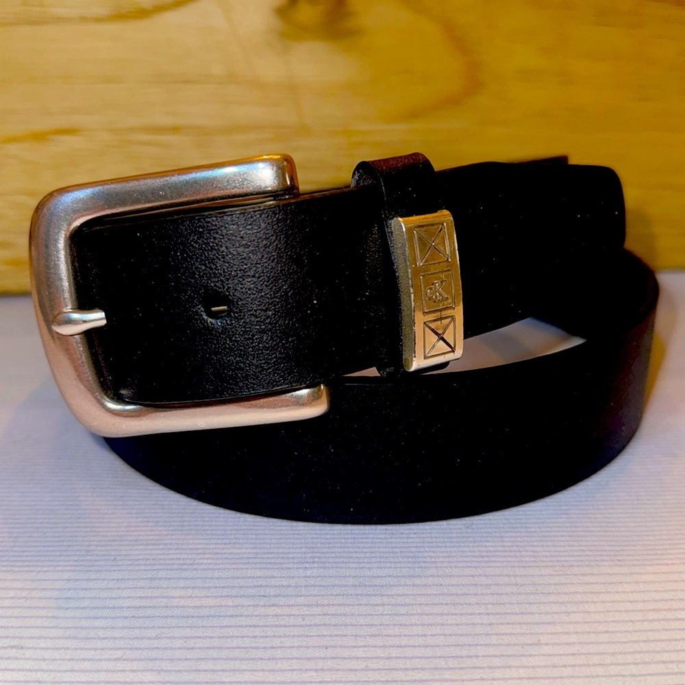 Calvin Klein black belt size Large 🐈⬛